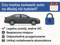 Ile może stać samochód bez odpalania? Dowiedz się, jak przygotować auto do dłuższego postoju, by uniknąć rozładowania akumulatora.