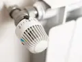 Termostat grzejnikowy. Wymiana termostatu krok po kroku: odkręć stary, zamontuj nowy.