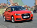 Czerwone Audi A1 1.2 TFSI na ulicach Warszawy. Choć auto wygląda świetnie, warto znać jego potencjalne wady.