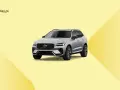 Srebrne Volvo XC60 na żółtym tle. Dowiedz się, jaki olej silnikowy wybrać do swojego Volvo XC60.