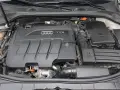 Silniki TDI w Audi A3, widok komory silnika.