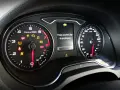 Kontrolki Audi A3: świeci się kontrolka płynu do spryskiwaczy i inne ostrzeżenia.