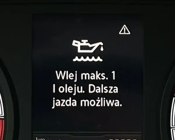 Kontrolka oleju z falą informuje: "Wlej maks. 1 l oleju. Dalsza jazda możliwa.